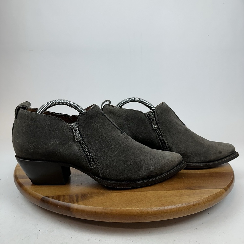 Womens Frye Sacha Gray Suede Zip Heeled Ankle Western Boots Booties Size 10‎ B